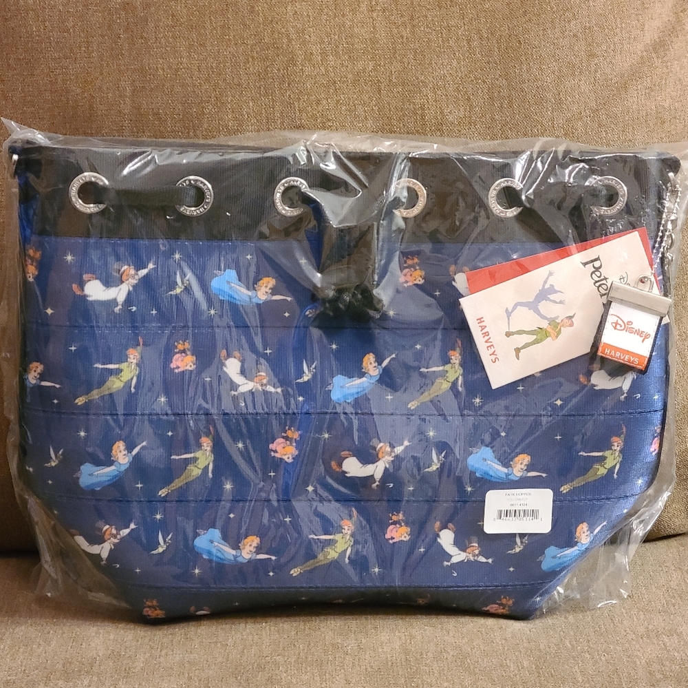 Harveys Seatbelt Peter Pan Park Hopper Convertible Backpack/Crossbody